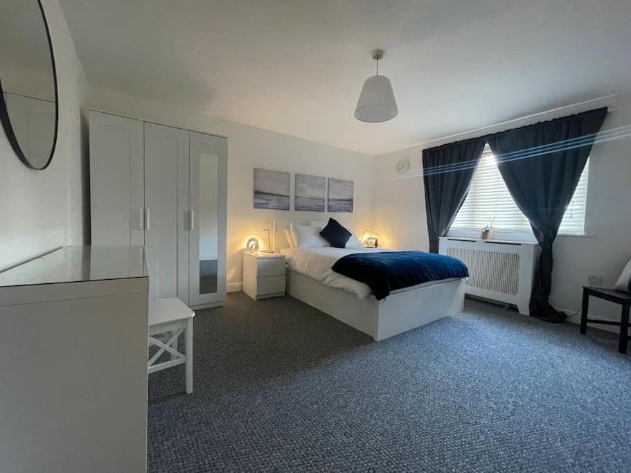 Flamingo Apartments Woolwich Free Parking And Wi-Fi Лондон Экстерьер фото