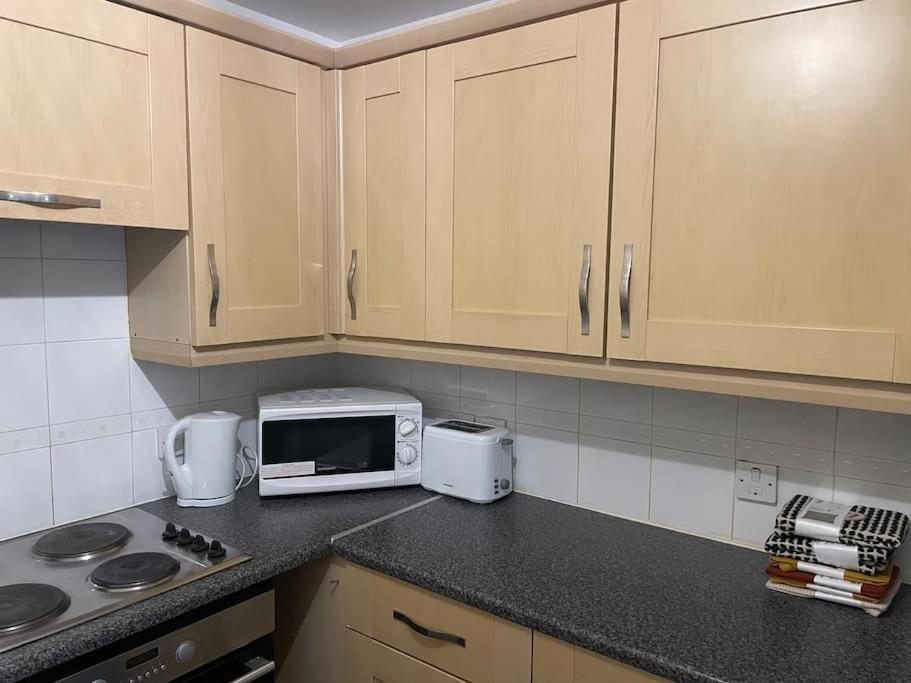 Flamingo Apartments Woolwich Free Parking And Wi-Fi Лондон Экстерьер фото